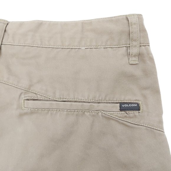 Volcom Mens Casual Shorts Size 30 Straight Flat Front Mid Rise Pockets Beige - Picture 6 of 8